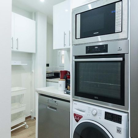 Acropolis View Modern Deluxe Suite With Balcony 아테네 외부 사진