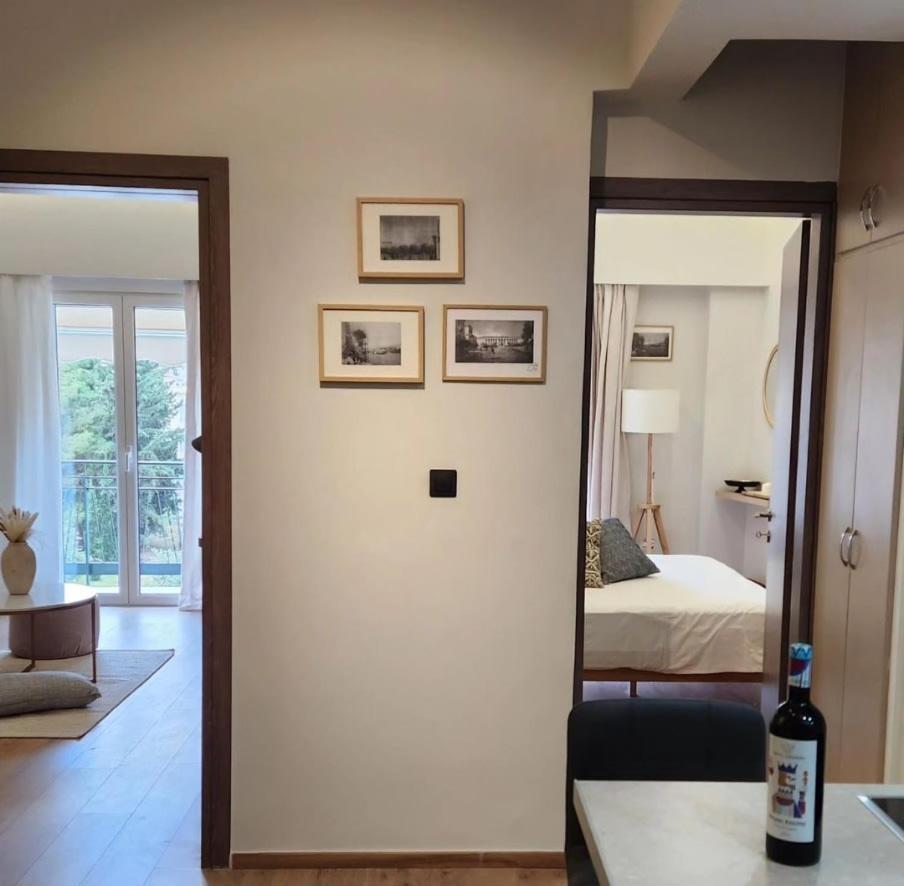 Acropolis View Modern Deluxe Suite With Balcony 아테네 외부 사진