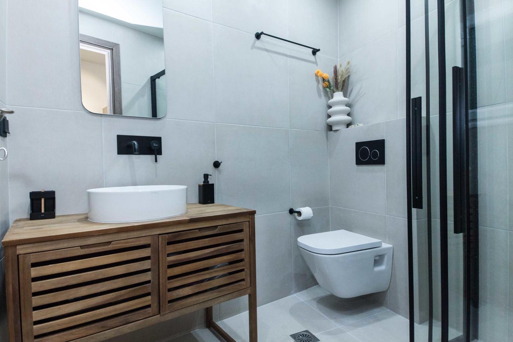 Acropolis View Modern Deluxe Suite With Balcony 아테네 외부 사진