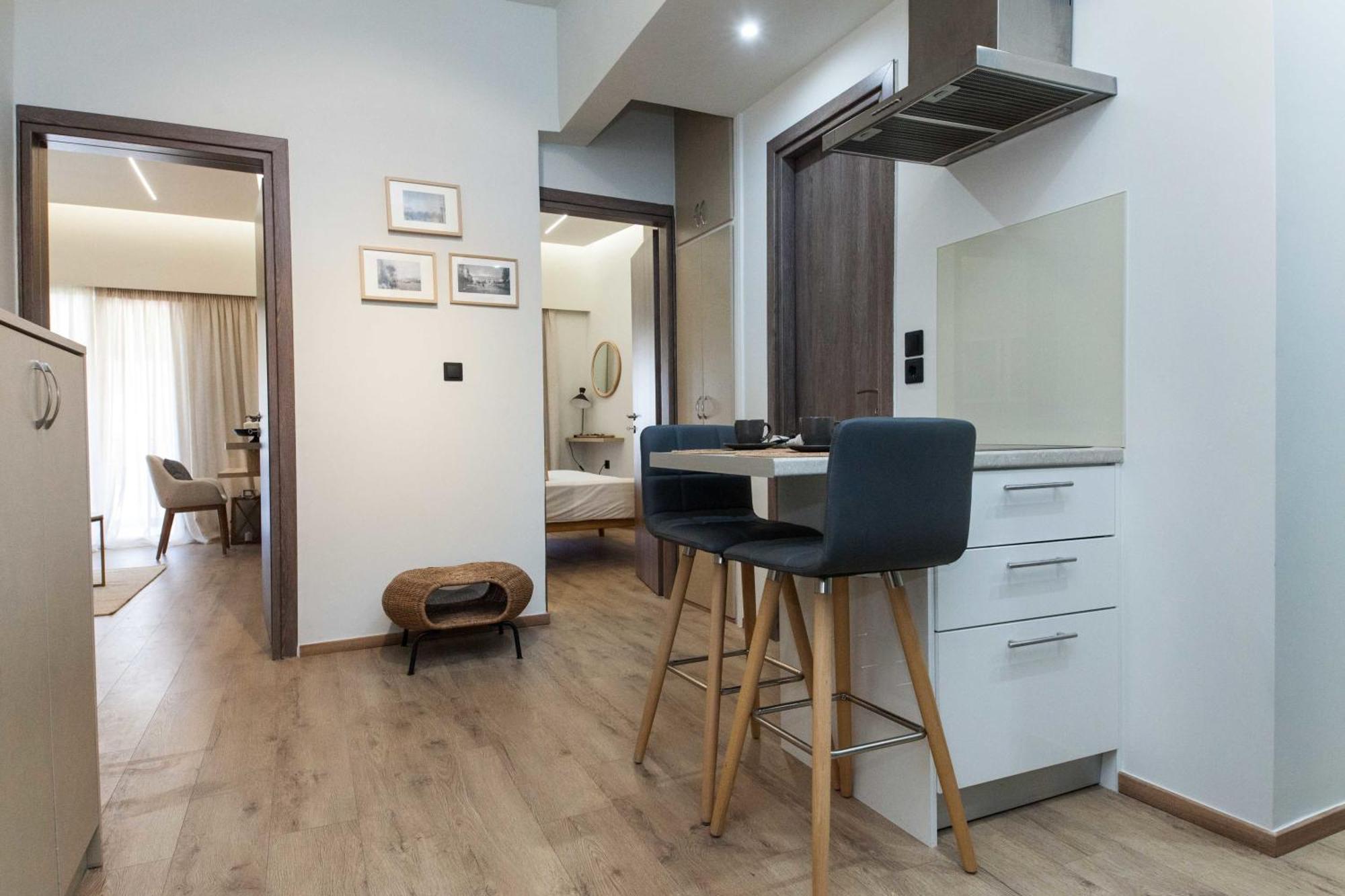 Acropolis View Modern Deluxe Suite With Balcony 아테네 외부 사진